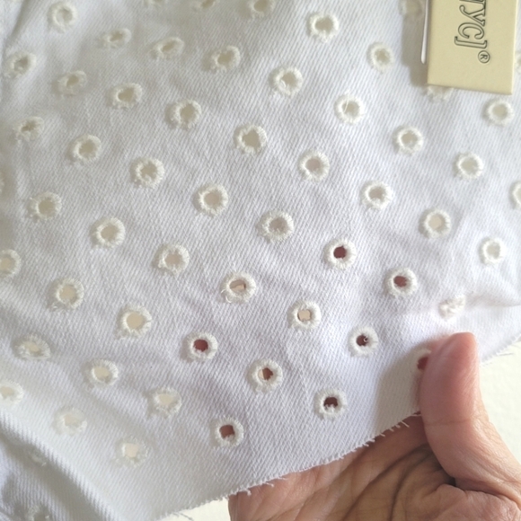 BLANKNYC,The Barrow Vintage High Rise Eyelet Denim Shorts,Head In The Clouds, 27 - Picture 6 of 9